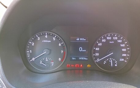 Hyundai Solaris II рестайлинг, 2018 год, 1 160 000 рублей, 11 фотография