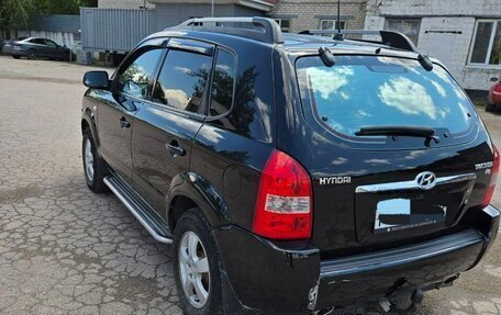 Hyundai Tucson III, 2005 год, 700 000 рублей, 4 фотография