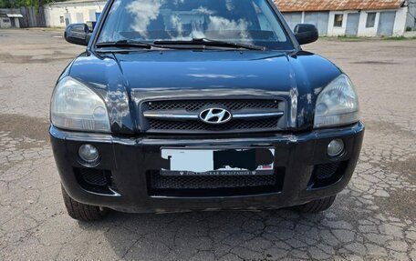Hyundai Tucson III, 2005 год, 700 000 рублей, 2 фотография