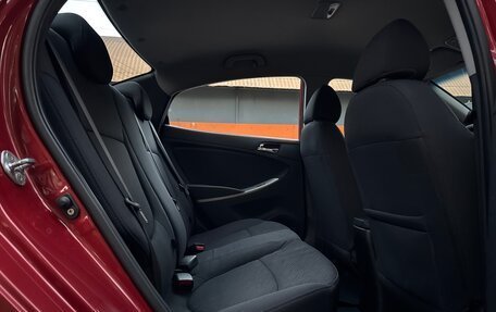 Hyundai Solaris II рестайлинг, 2013 год, 775 000 рублей, 13 фотография