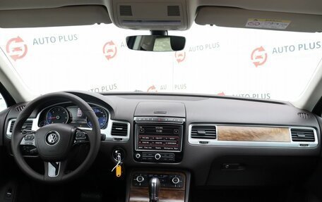 Volkswagen Touareg III, 2016 год, 2 349 000 рублей, 9 фотография