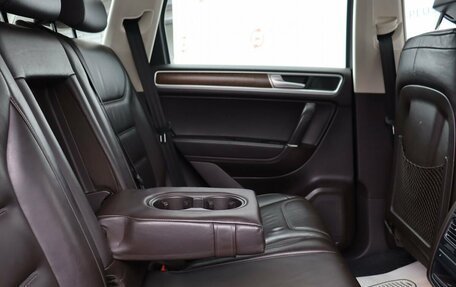 Volkswagen Touareg III, 2016 год, 2 349 000 рублей, 17 фотография