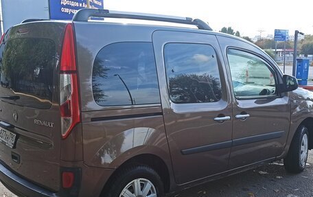 Renault Kangoo II рестайлинг, 2013 год, 700 000 рублей, 3 фотография