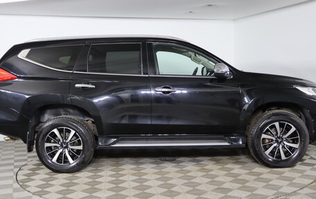 Mitsubishi Pajero Sport III рестайлинг, 2017 год, 2 699 990 рублей, 4 фотография