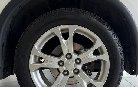 Mitsubishi Outlander III рестайлинг 3, 2014 год, 1 735 000 рублей, 4 фотография