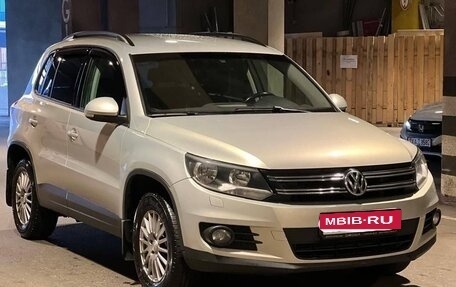Volkswagen Tiguan I, 2013 год, 919 000 рублей, 4 фотография