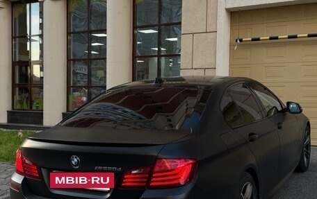 BMW 5 серия, 2015 год, 2 000 000 рублей, 12 фотография