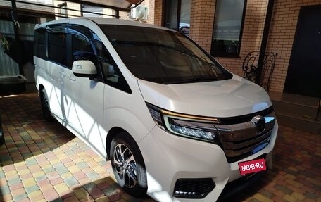 Honda Stepwgn IV, 2019 год, 2 559 000 рублей, 4 фотография