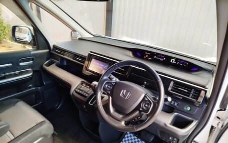 Honda Stepwgn IV, 2019 год, 2 559 000 рублей, 15 фотография