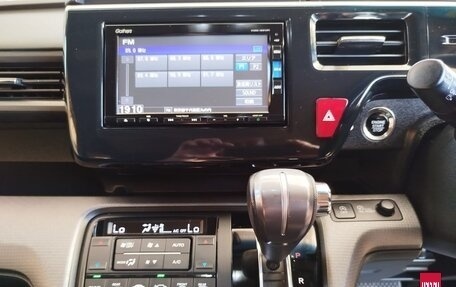 Honda Stepwgn IV, 2019 год, 2 559 000 рублей, 20 фотография