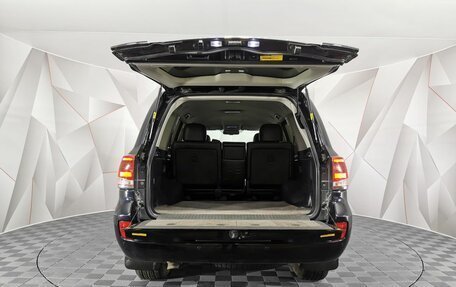 Toyota Land Cruiser 200, 2013 год, 2 785 150 рублей, 18 фотография