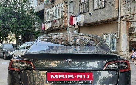 Tesla Model 3 I, 2023 год, 3 600 000 рублей, 1 фотография