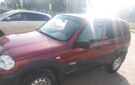 Chevrolet Niva I рестайлинг, 2013 год, 520 000 рублей, 1 фотография