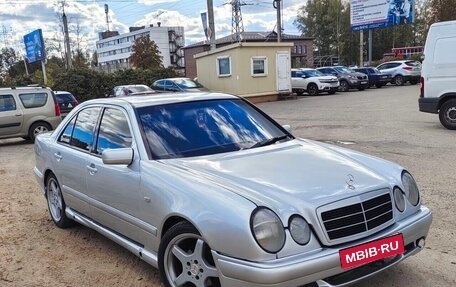 Mercedes-Benz E-Класс, 1997 год, 399 000 рублей, 3 фотография