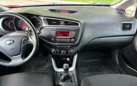 KIA cee'd III, 2016 год, 965 000 рублей, 10 фотография