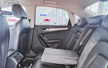Audi A4, 2011 год, 894 000 рублей, 16 фотография