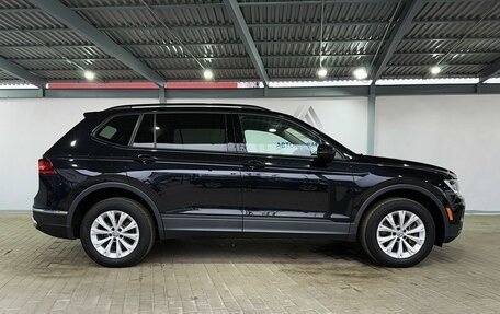 Volkswagen Tiguan II, 2020 год, 2 449 000 рублей, 6 фотография
