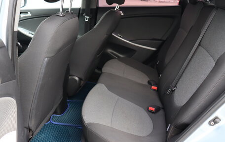 Hyundai Solaris II рестайлинг, 2011 год, 590 000 рублей, 13 фотография