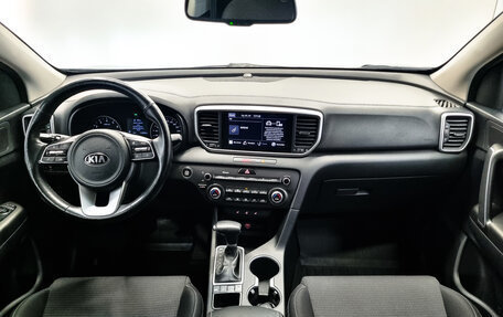 KIA Sportage IV рестайлинг, 2021 год, 2 290 000 рублей, 5 фотография