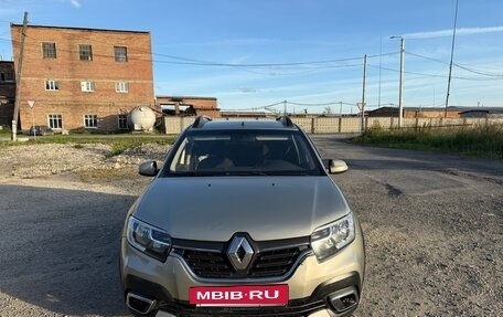Renault Sandero II рестайлинг, 2018 год, 7 фотография