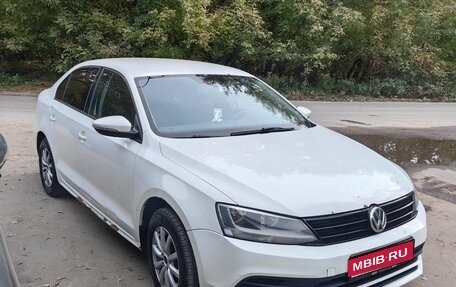 Volkswagen Jetta VI, 2015 год, 900 000 рублей, 1 фотография