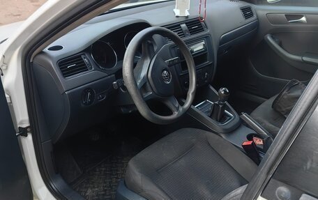 Volkswagen Jetta VI, 2015 год, 900 000 рублей, 15 фотография