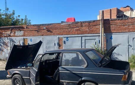 BMW 3 серия, 1982 год, 190 000 рублей, 3 фотография