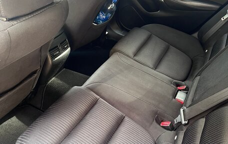 Mazda 6, 2015 год, 2 000 000 рублей, 7 фотография