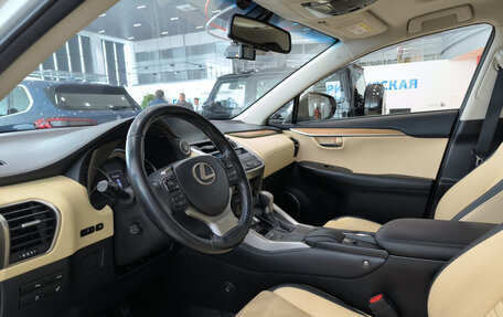Lexus NX I, 2015 год, 2 695 000 рублей, 16 фотография