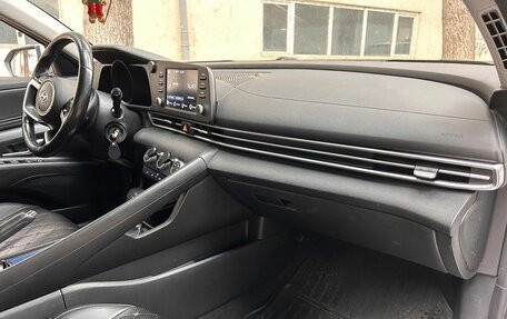 Hyundai Elantra, 2021 год, 1 450 000 рублей, 11 фотография