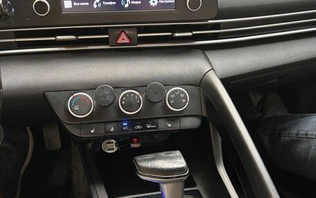 Hyundai Elantra, 2021 год, 1 450 000 рублей, 12 фотография