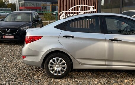 Hyundai Solaris II рестайлинг, 2013 год, 690 000 рублей, 21 фотография