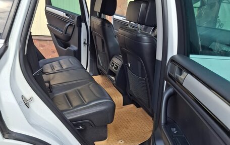 Volkswagen Touareg III, 2014 год, 3 200 000 рублей, 8 фотография