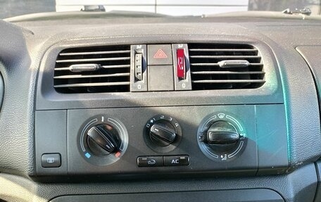 Skoda Fabia II, 2013 год, 529 000 рублей, 10 фотография