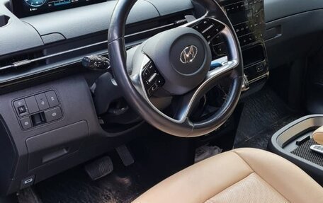 Hyundai Staria, 2022 год, 5 250 000 рублей, 10 фотография