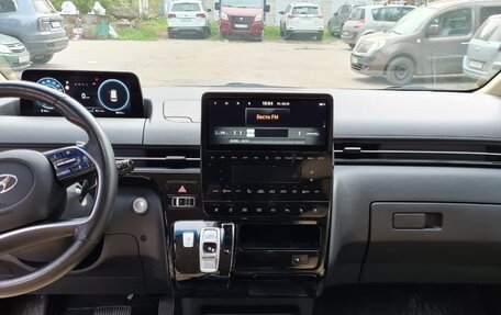 Hyundai Staria, 2022 год, 5 250 000 рублей, 14 фотография