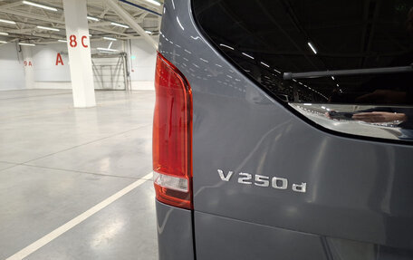 Mercedes-Benz V-Класс, 2019 год, 4 690 000 рублей, 13 фотография