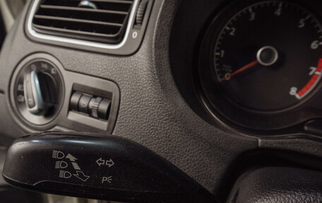 Volkswagen Polo VI (EU Market), 2015 год, 729 000 рублей, 13 фотография