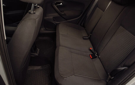 Volkswagen Polo VI (EU Market), 2015 год, 729 000 рублей, 19 фотография