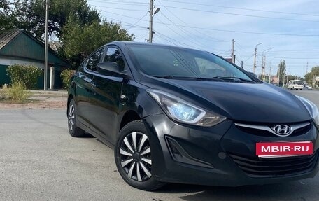 Hyundai Elantra V, 2015 год, 985 000 рублей, 1 фотография
