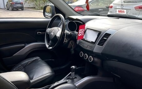 Mitsubishi Outlander III рестайлинг 3, 2007 год, 1 050 000 рублей, 4 фотография