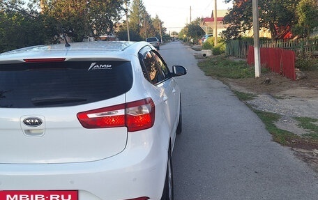 KIA Rio III рестайлинг, 2012 год, 860 000 рублей, 3 фотография