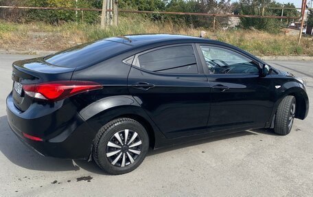 Hyundai Elantra V, 2015 год, 985 000 рублей, 4 фотография