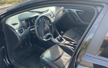 Hyundai Elantra V, 2015 год, 985 000 рублей, 7 фотография