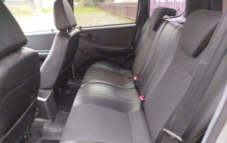 Chevrolet Niva I рестайлинг, 2012 год, 540 000 рублей, 5 фотография