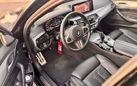 BMW 5 серия, 2019 год, 3 725 000 рублей, 15 фотография