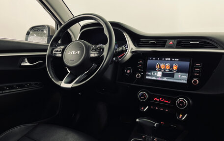 KIA Rio IV, 2021 год, 1 680 000 рублей, 14 фотография