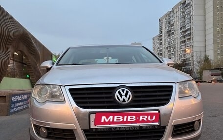 Volkswagen Passat B6, 2010 год, 755 000 рублей, 1 фотография