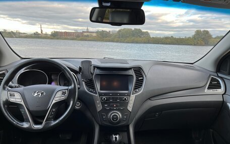 Hyundai Santa Fe III рестайлинг, 2018 год, 2 190 000 рублей, 14 фотография