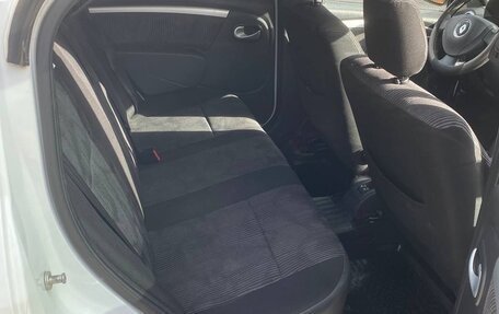 Renault Logan I, 2012 год, 600 000 рублей, 12 фотография